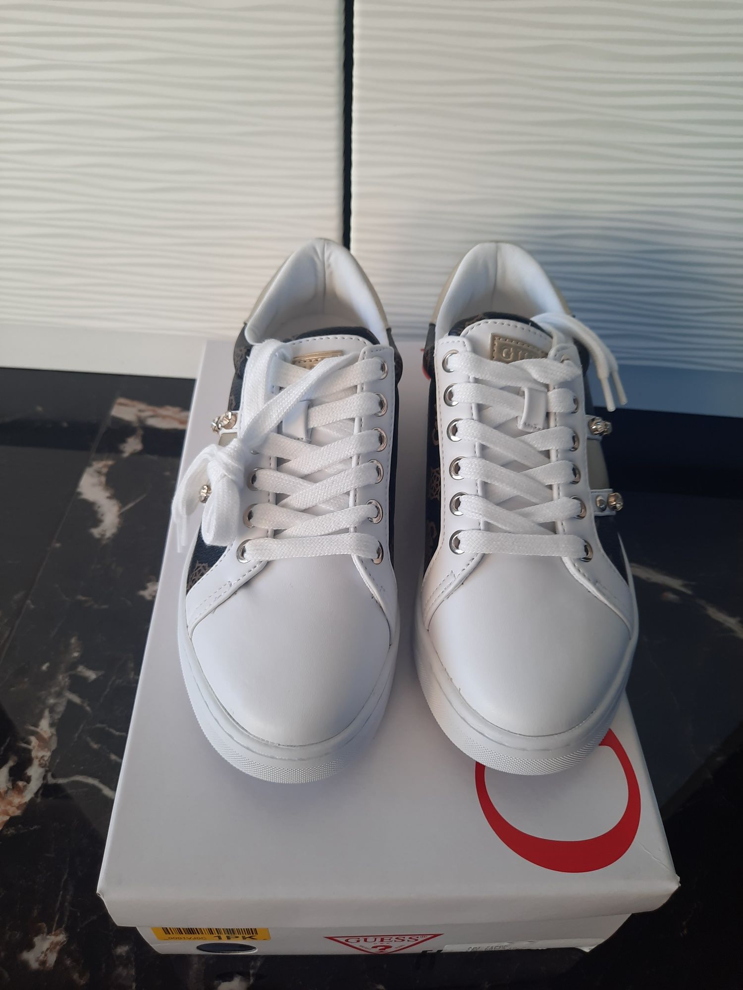 Guess buty ricena roz 37 nowe