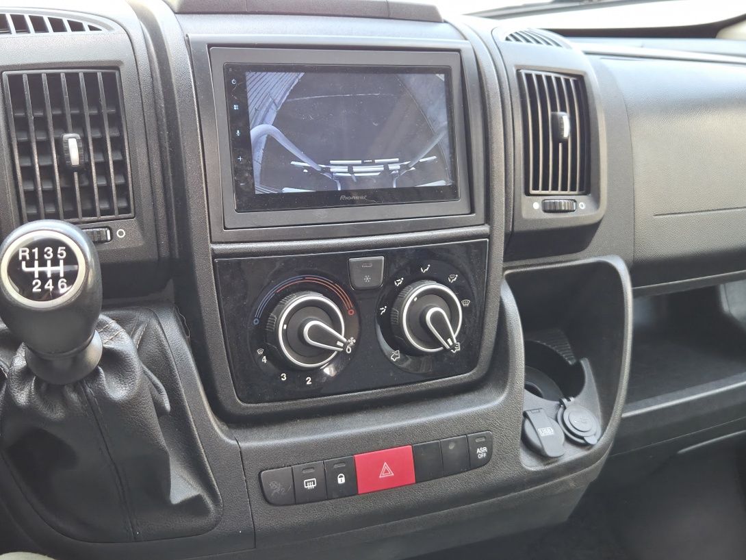 Vendo autocaravana Sunlight T58