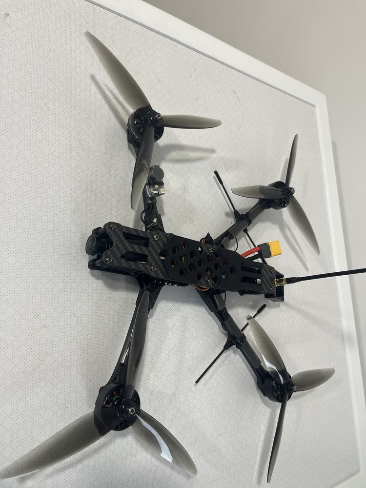 FPV 7 дюймів карбон аналог цікава рама