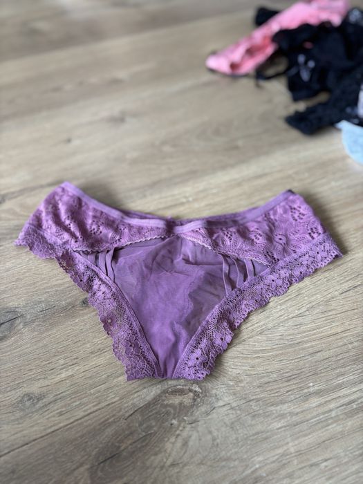 Zestaw 15 majtek Victoria’s Secret VS