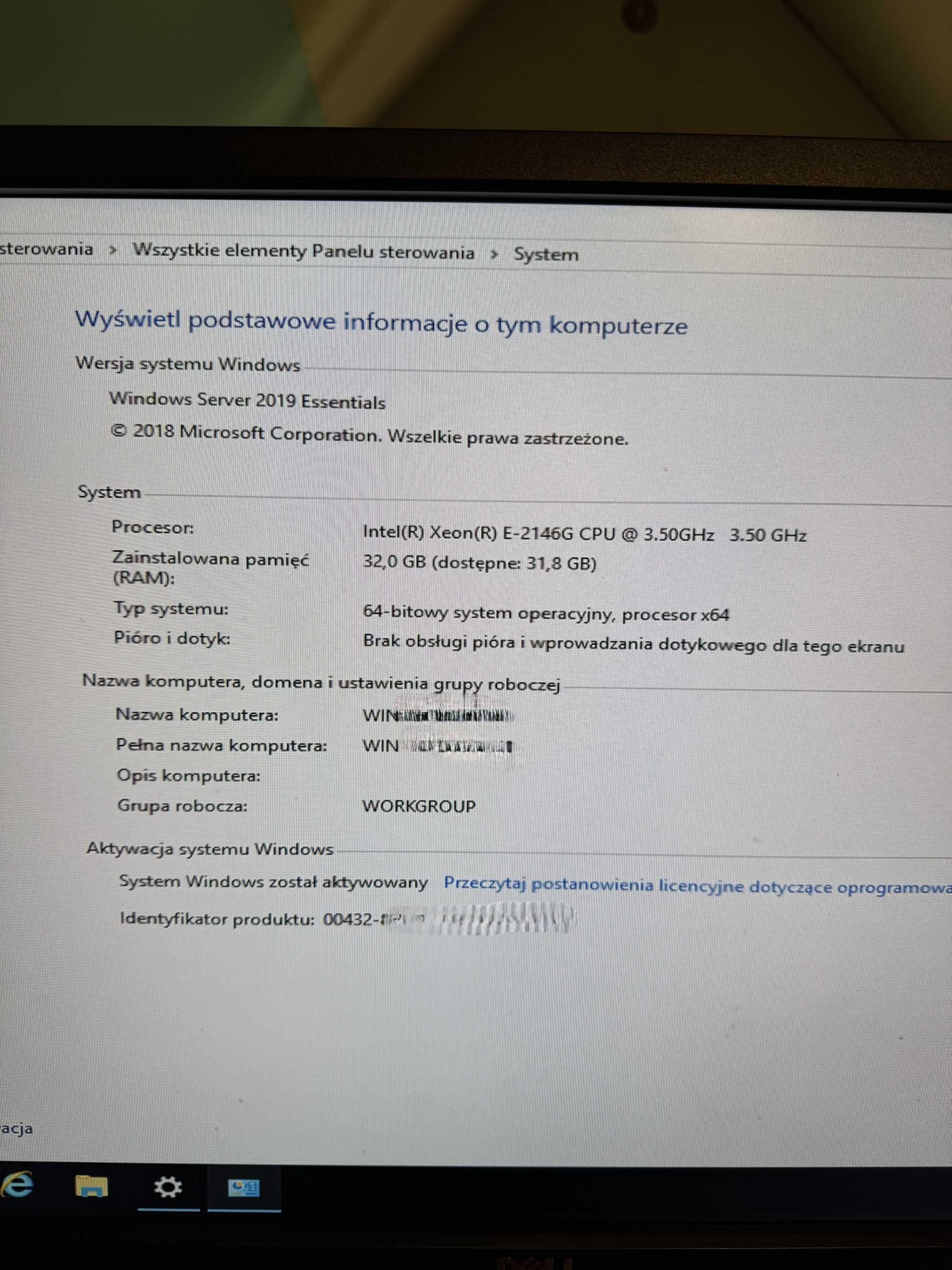 Serwer FUJITSU PRIMERGY TX1330 M4, 4x SSD + 1x HDD, SQL 2019 Standard