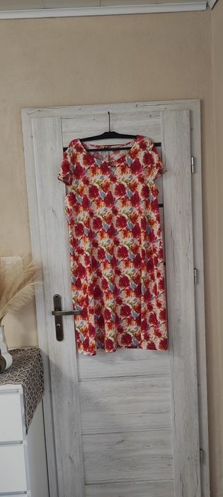 Super letnia sukienka 44-46