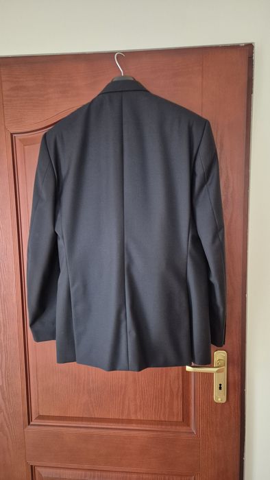 Garnitur męski rozmiar 50. Czarny gładki