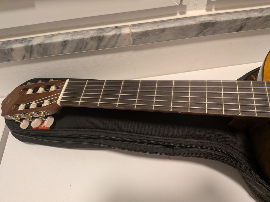 NOVA Guitarra Clássica Yamaha C40 NT - Cor Natural