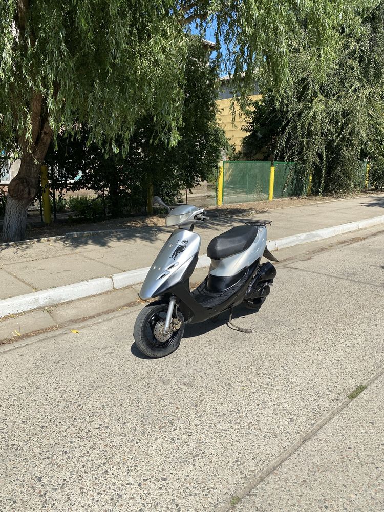 Продам мопед скутер