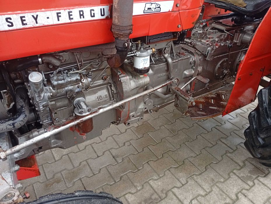 MF 133 Massey Ferguson 135