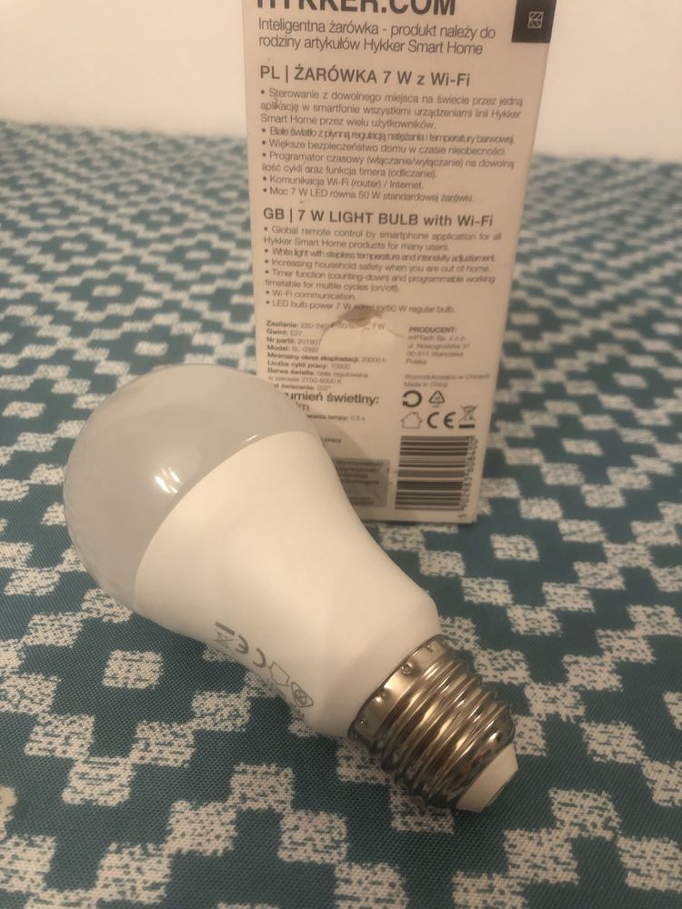 Żarówka wifi smart dom inteligentna 7W hykker