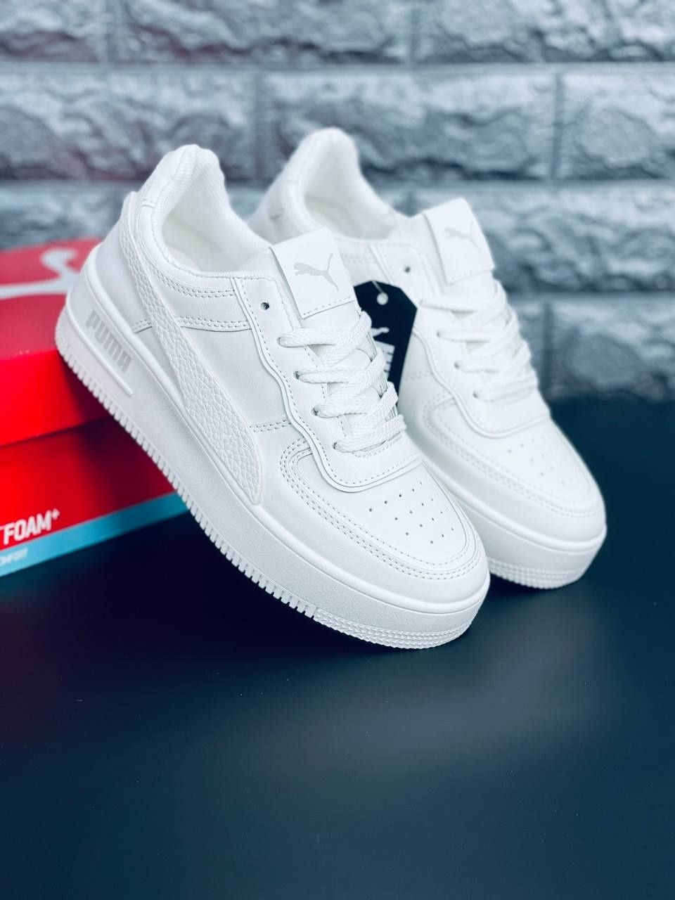 Женские кроссовки Puma Белые кожаные кроссовки Пума
