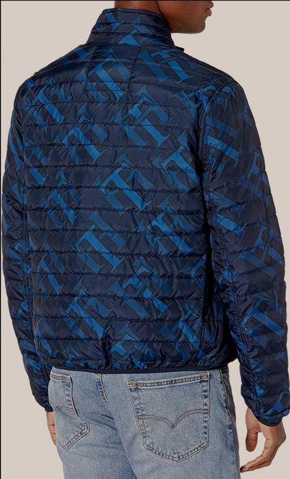 Tommy Hilfiger М чоловіча куртка вітровка