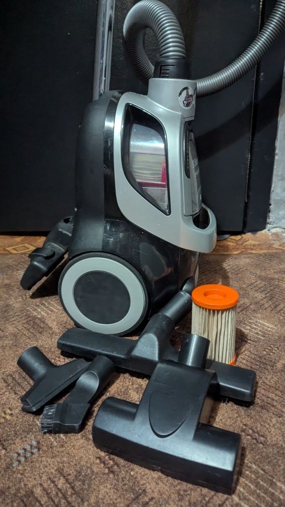 Пылесос без мешка ELECTROLUX ZTF 7650