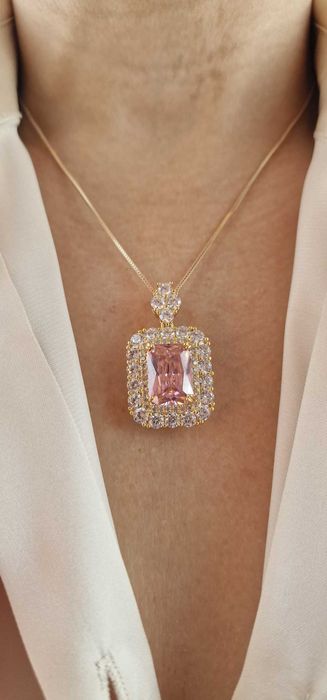 Jóias Luxuosas, Sofisticadas e Modernas: A Essência do Glamour