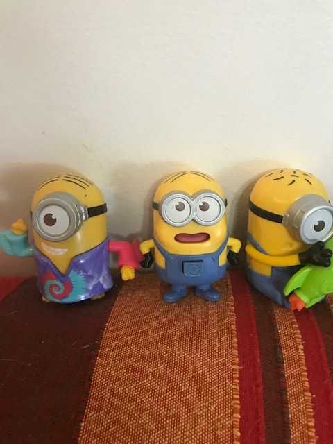 Bonecos Minimus novos
