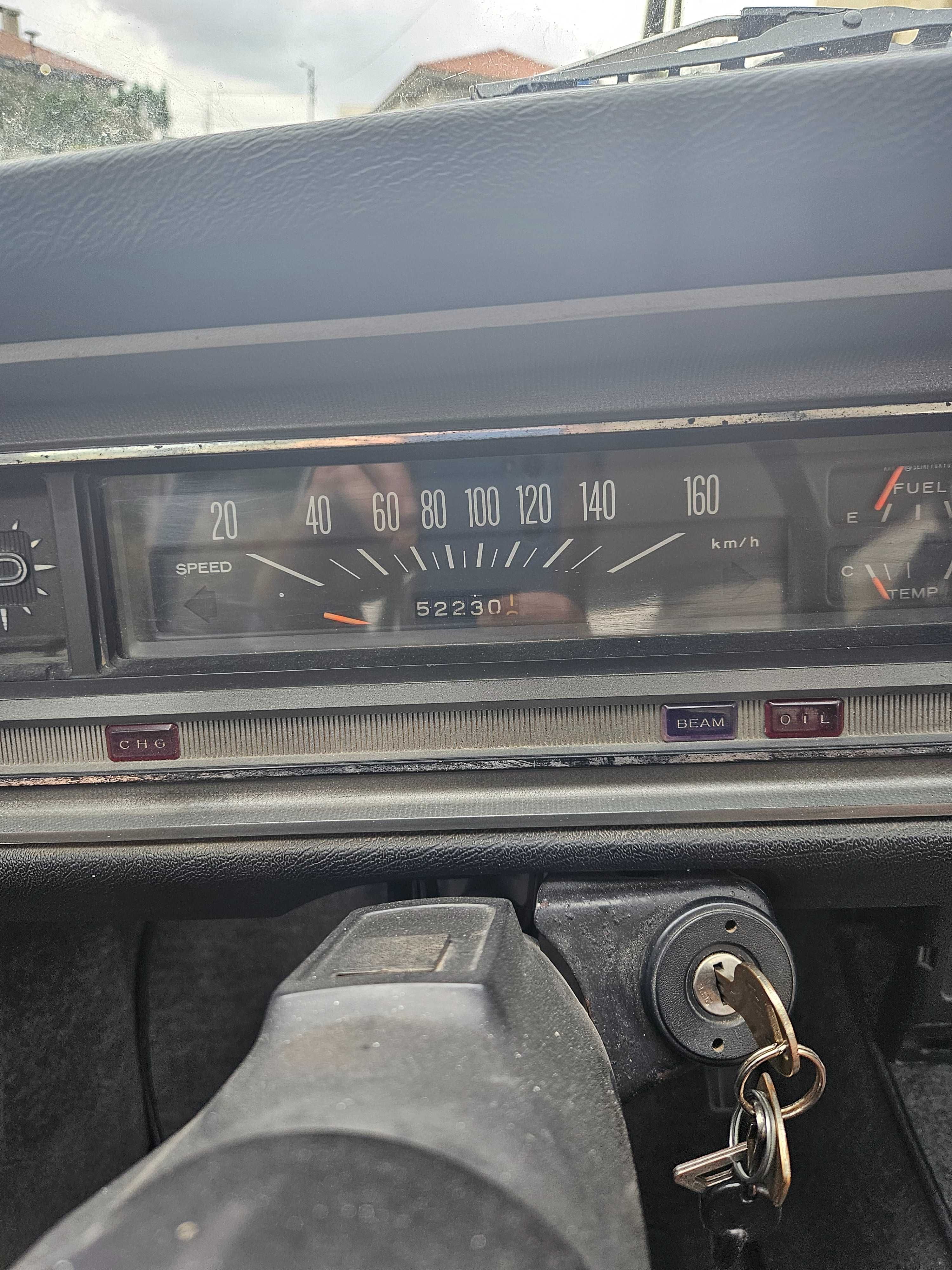 DATSUN 1200 VAN restaurada