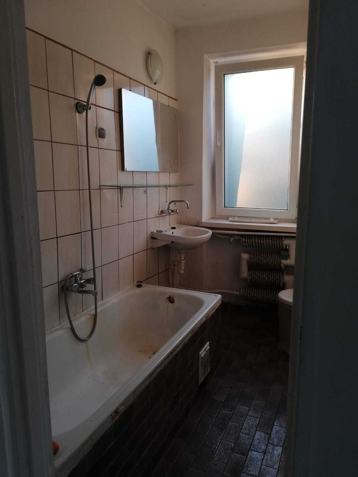 SPRZEDAM MIESZKANIE Z OGRÓDKIEM, II piętro 50,86m2, ul. Sienkiewicza