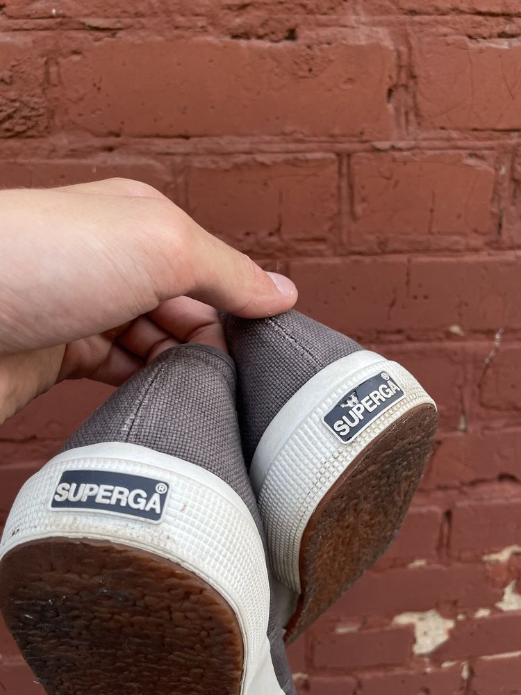 Кеди Superga (не Vans, Converse, Nike)