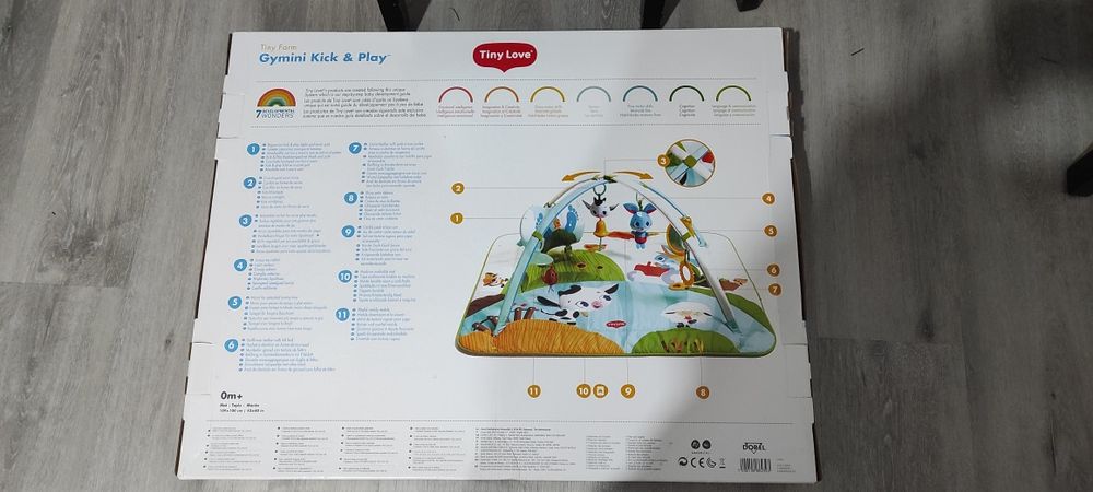 Tapete de atividades bebé