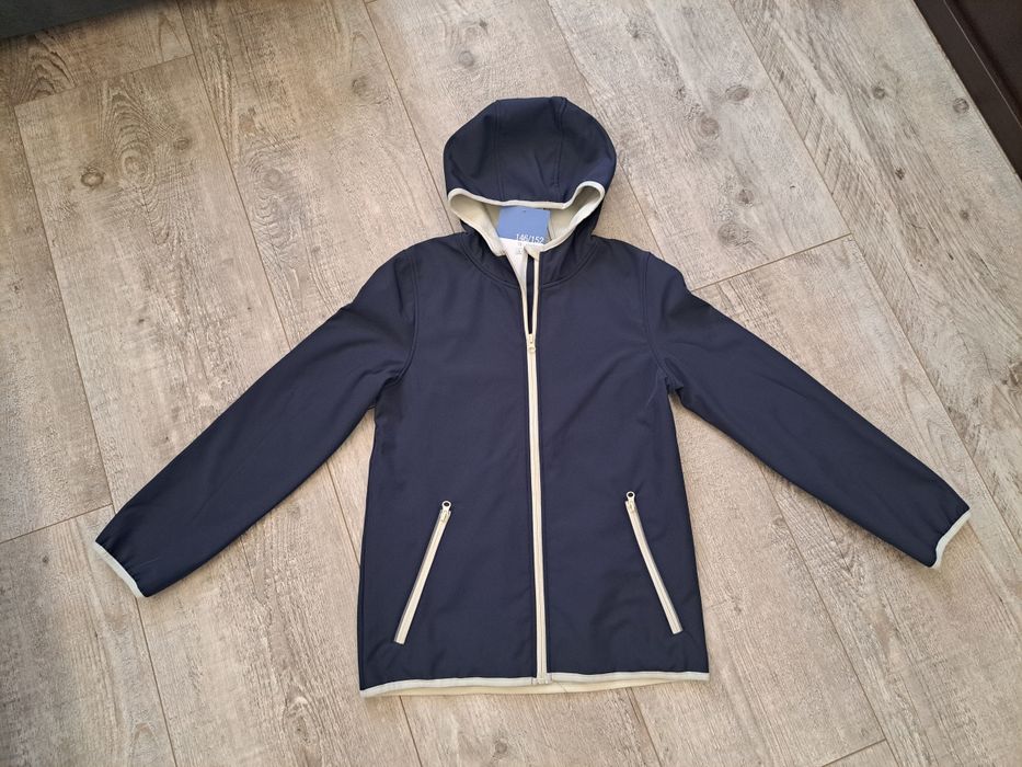 Kurtka chłopięca typu softshell,  granatowa - rozm 146/152