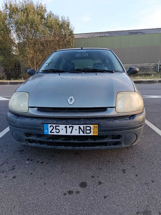 Clio 1.4 99 129.000 km