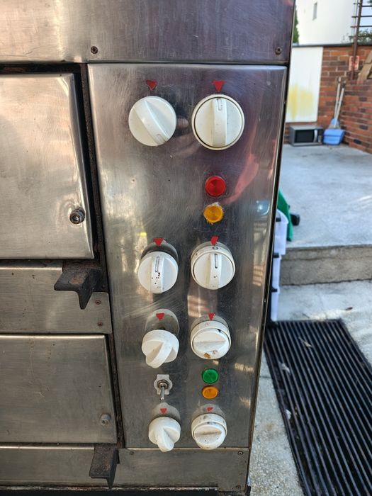 Piec do pizzy,-2 komorowy