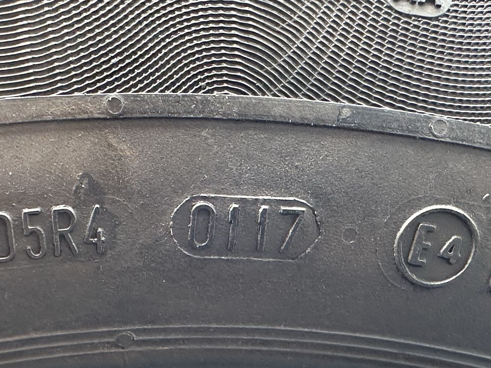 Літні Шини Continental 215/60/16 ContiPremiumContact2