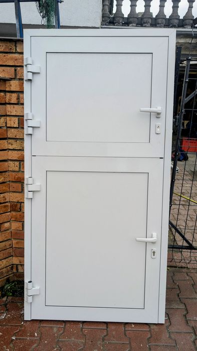 KR HAUS drzwi 94x188 specjalistyczne podawczo wydawcze używane POZNAŃ