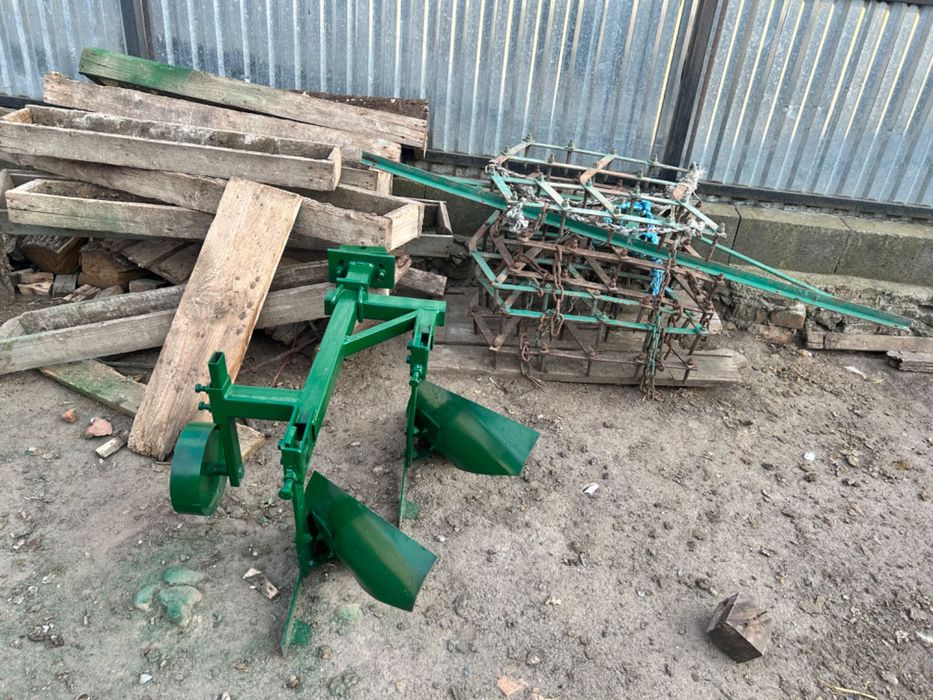 Продаю мототрактор з інвентарем