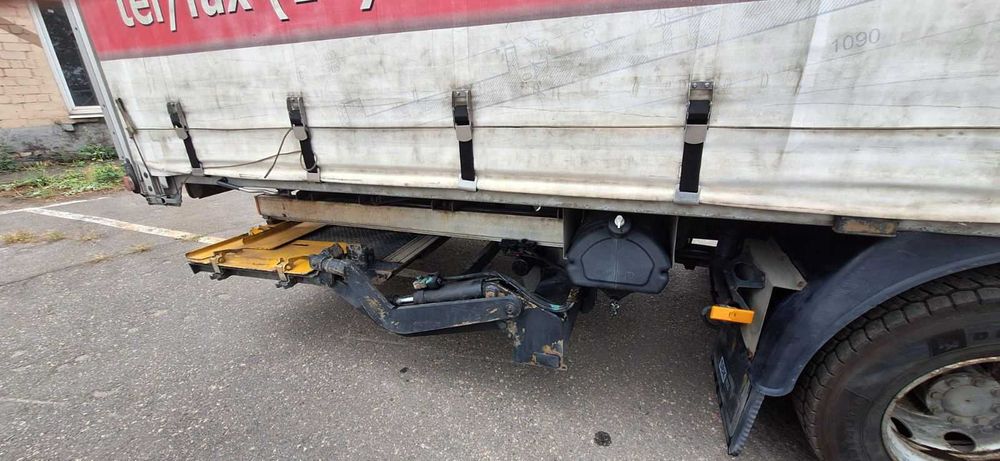 Будка автомобільна