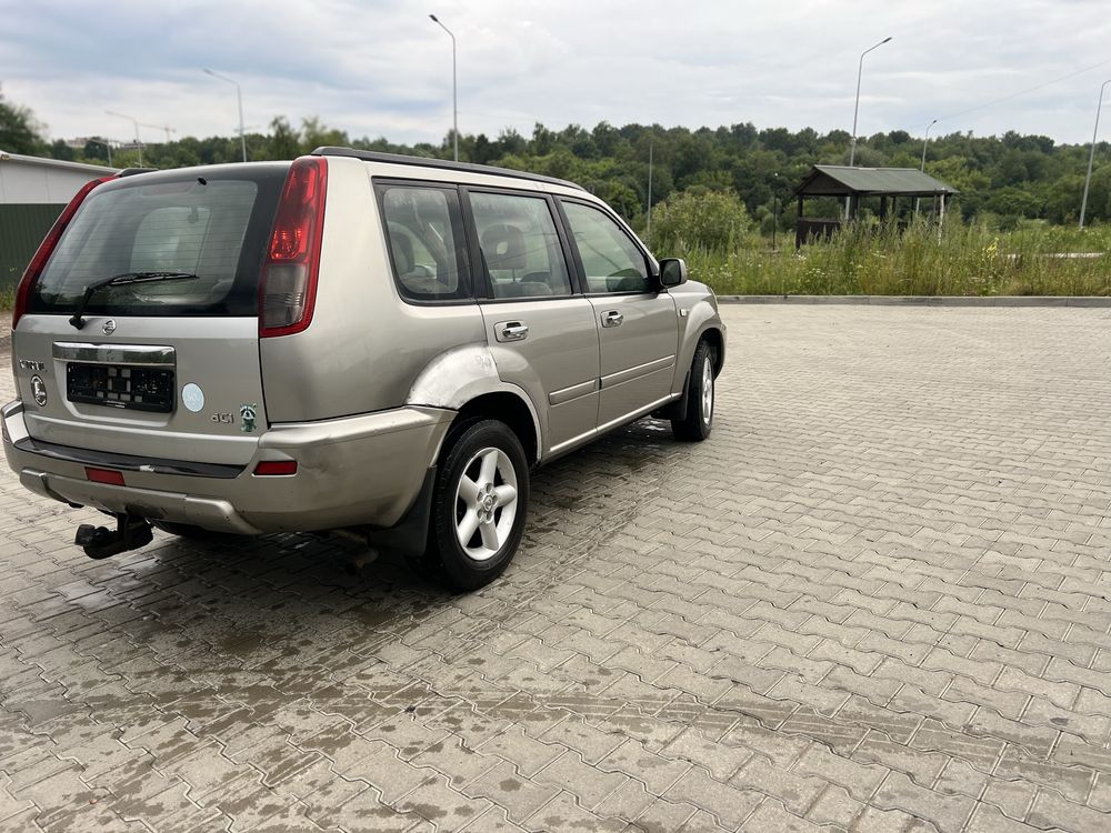 Авто для ЗСУ, Nissan X-Trail