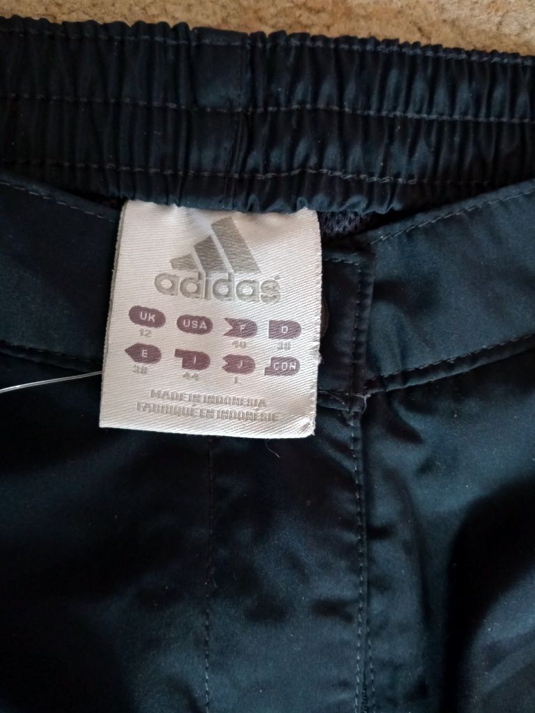 Adidas spodnie treningowe damskie.Nowe z metkami.Navy granat.Wind stop