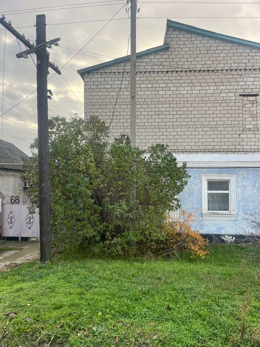 Продається двоповерховий будинок у м.Вознесенськ