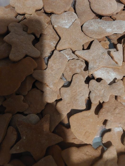 Pierniczki do samodzielnej dekoracji 1 kg bez cukru