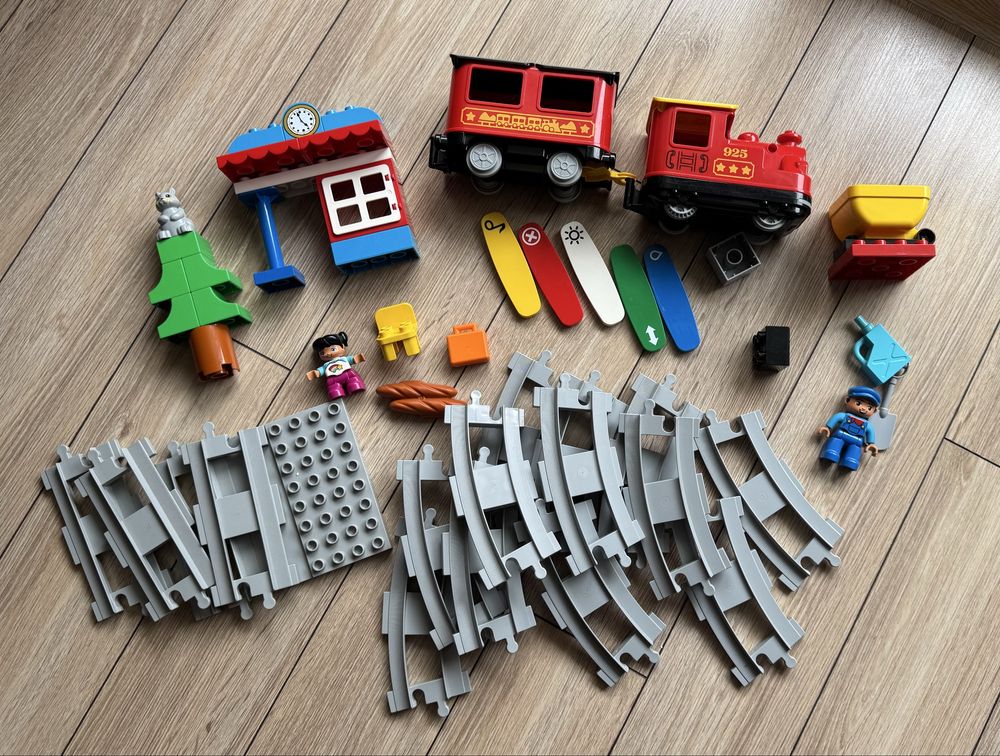 LEGO Duplo - 10 zestawów - 390 elementów