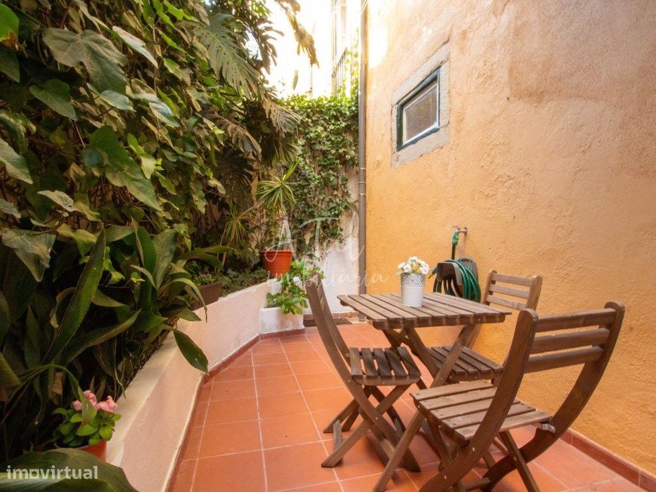 Apartamento T4 com Logradouro no Príncipe Real