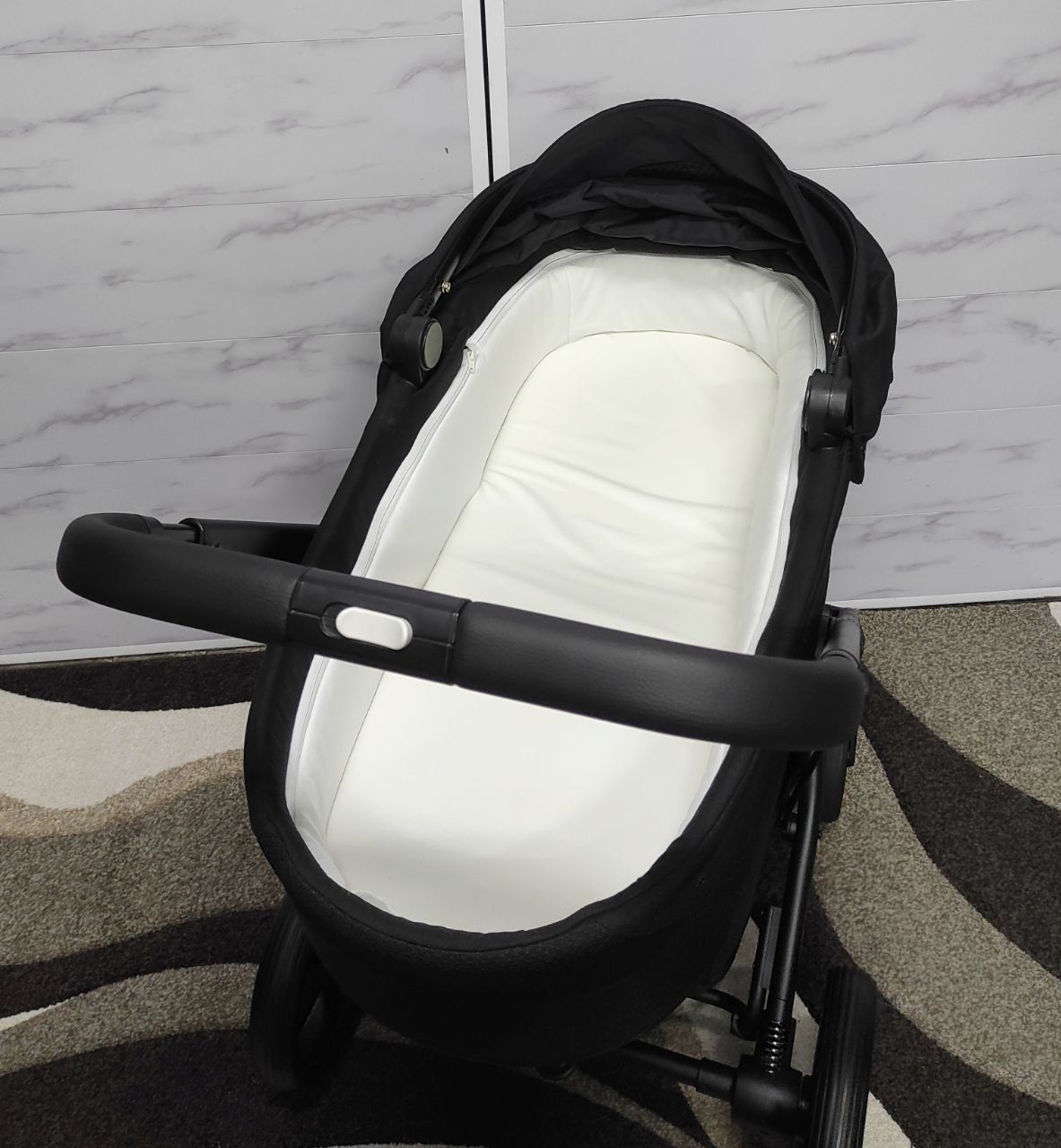 Cybex Balios S Lux Moon Black, коляска в новому стані