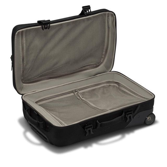 США! Валіза Nike Fiftyone 49 Cabin Roller 82L ACG Force (PBZ278-011)