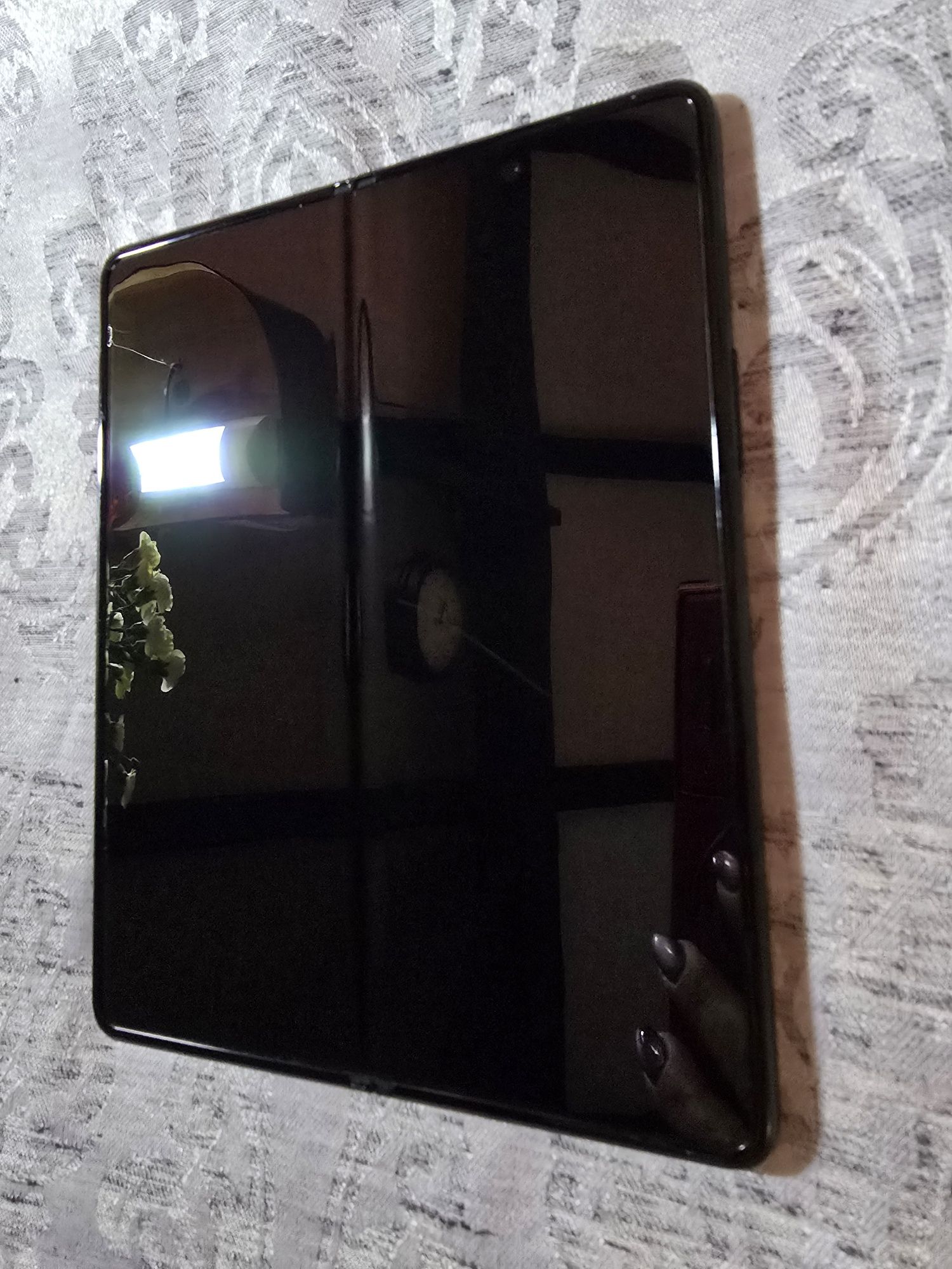 Samsung Galaxy Z Fold 3