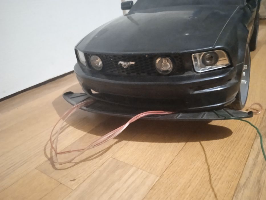 Ford Mustang GT на управлінні