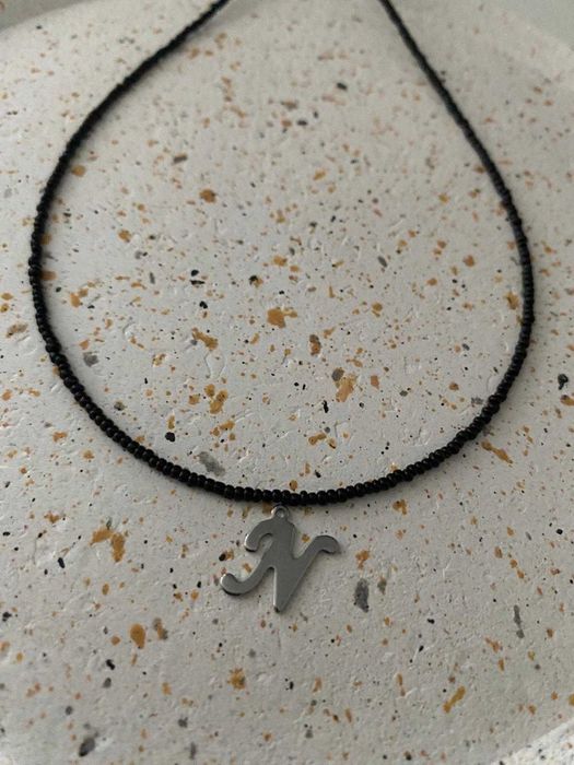 Naszyjnik z literką N ze stali szlachetnej