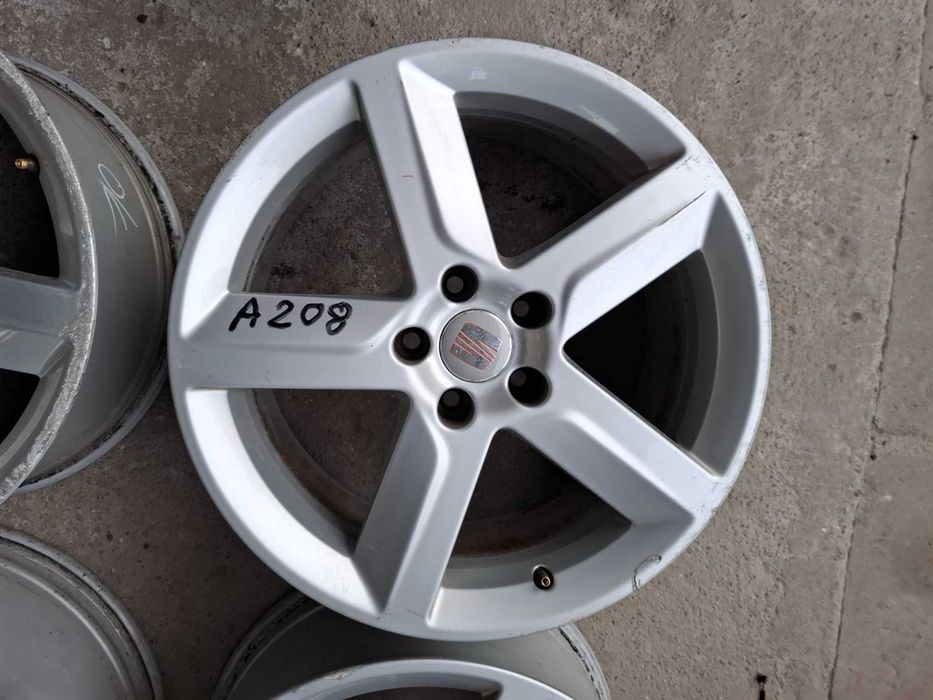 Felgi Aluminiowe SEAT oryginał 8Jx18'' ET42 5X112 Obrzycko A208