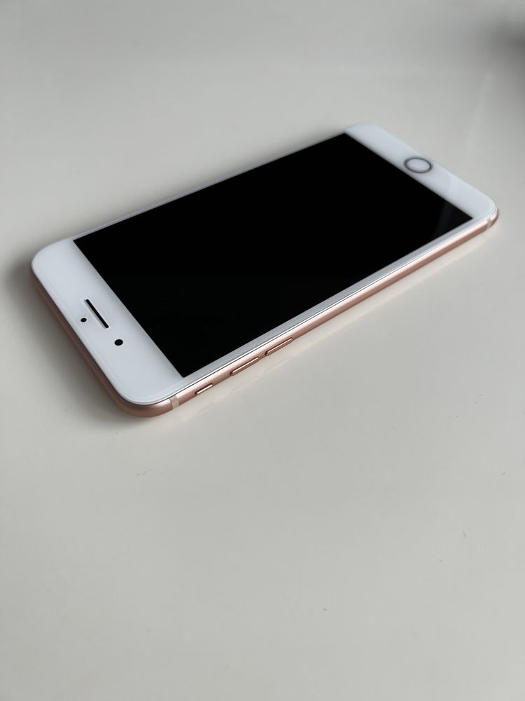 Smartfon Apple iPhone 8 Plus, Gold, 64GB