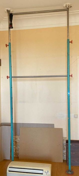 Продам турник б/у