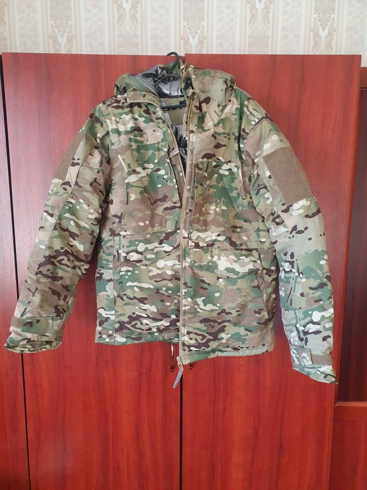 Куртка зимова у колористиці мультикам