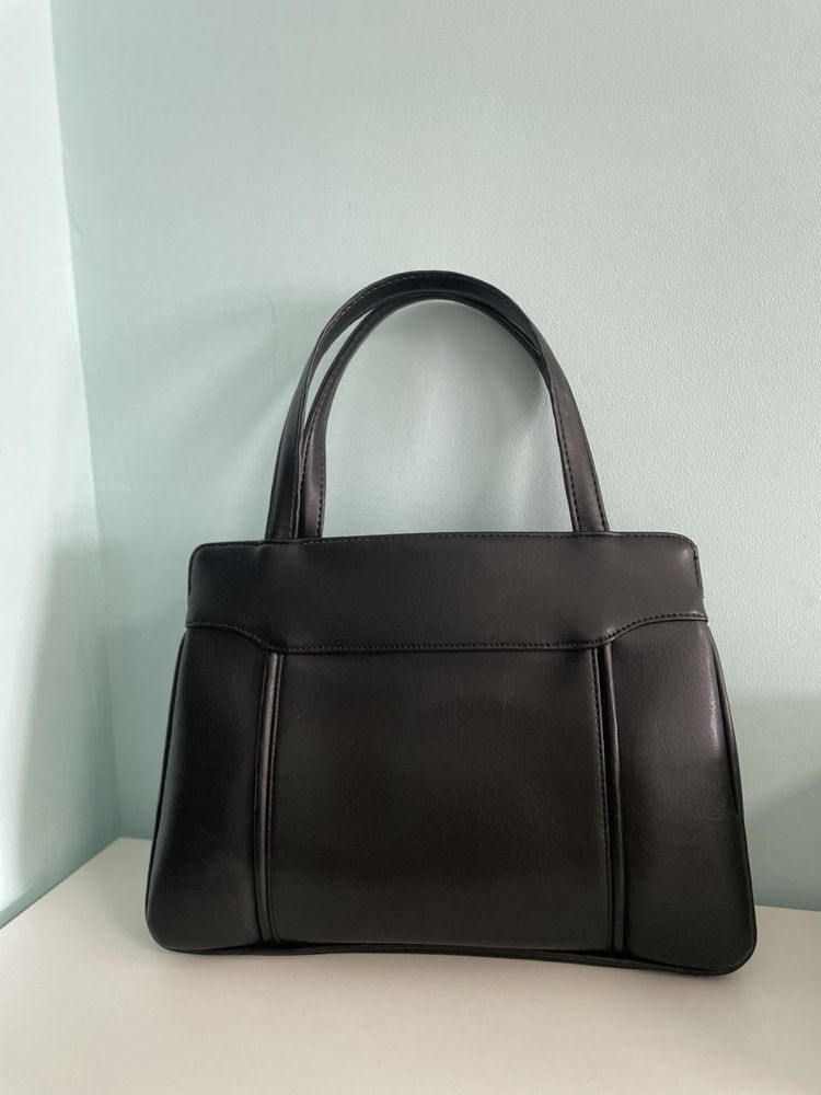 сумка Lui Vuitton LV клатч