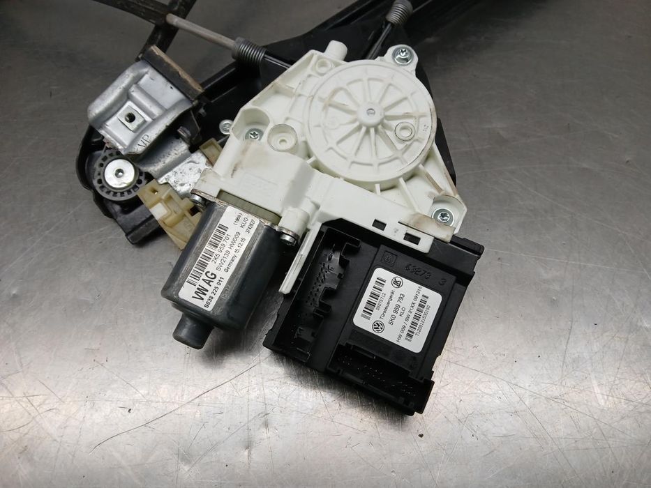 Elevador vidros frente direito VOLKSWAGEN Caddy IV (SA)