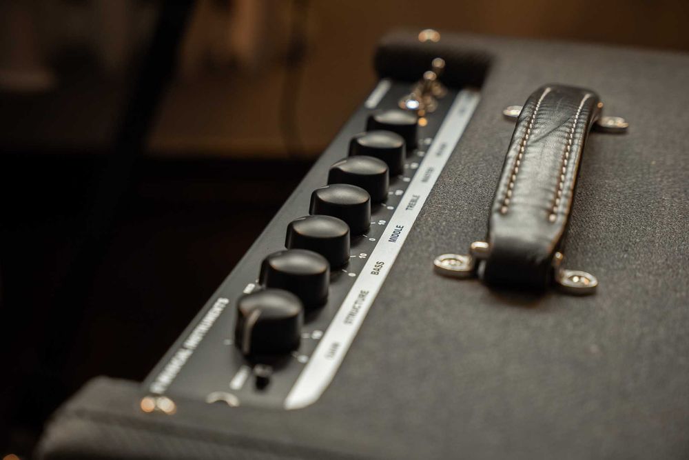 Wzmacniacz gitarowy Fender Bassbreaker 15 Combo