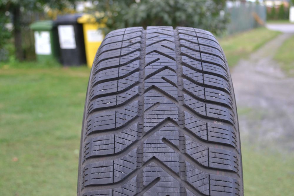 Opony 205/55/16 Pirelli 4szt Zimowe