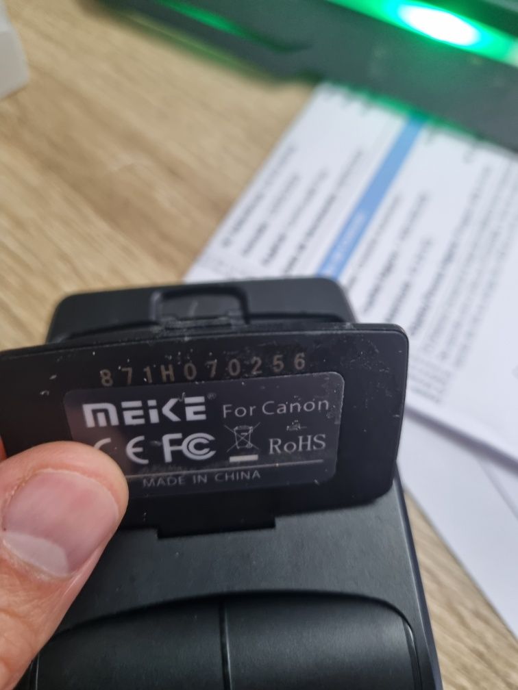 Flash meike mk320 para Canon