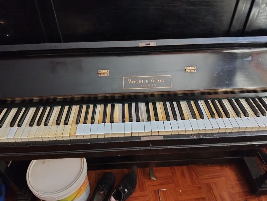 Piano a funcionar