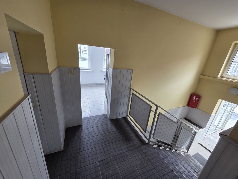 Wynajmę lokal w ścisłym centrum 30m2