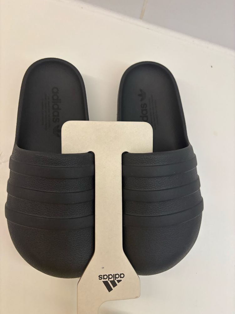 Klapki Adidas new 38/39 pro garden